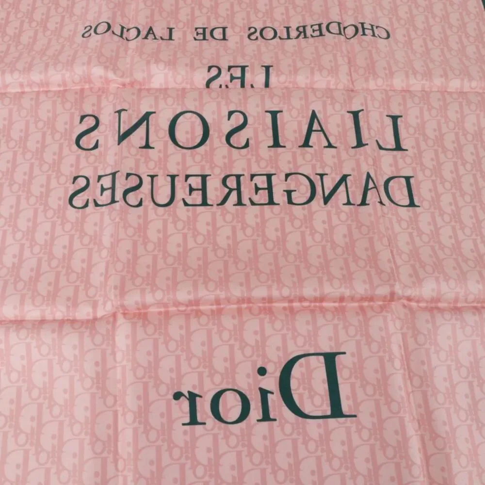 Square Scarf Cover